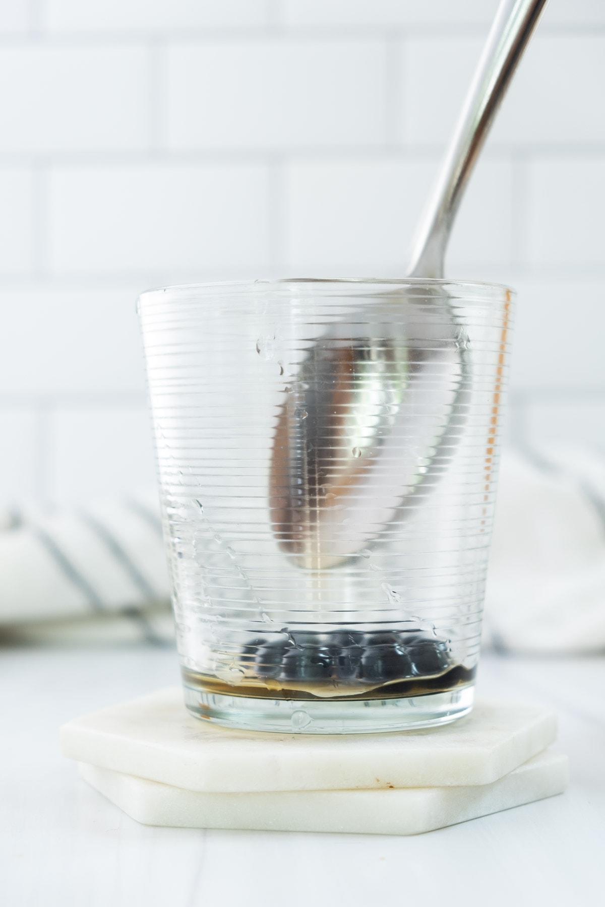 add boba to glass