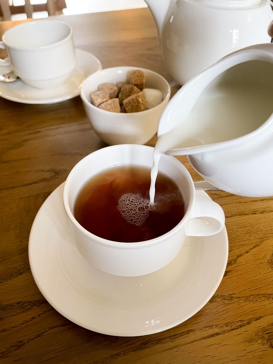 tea with cream